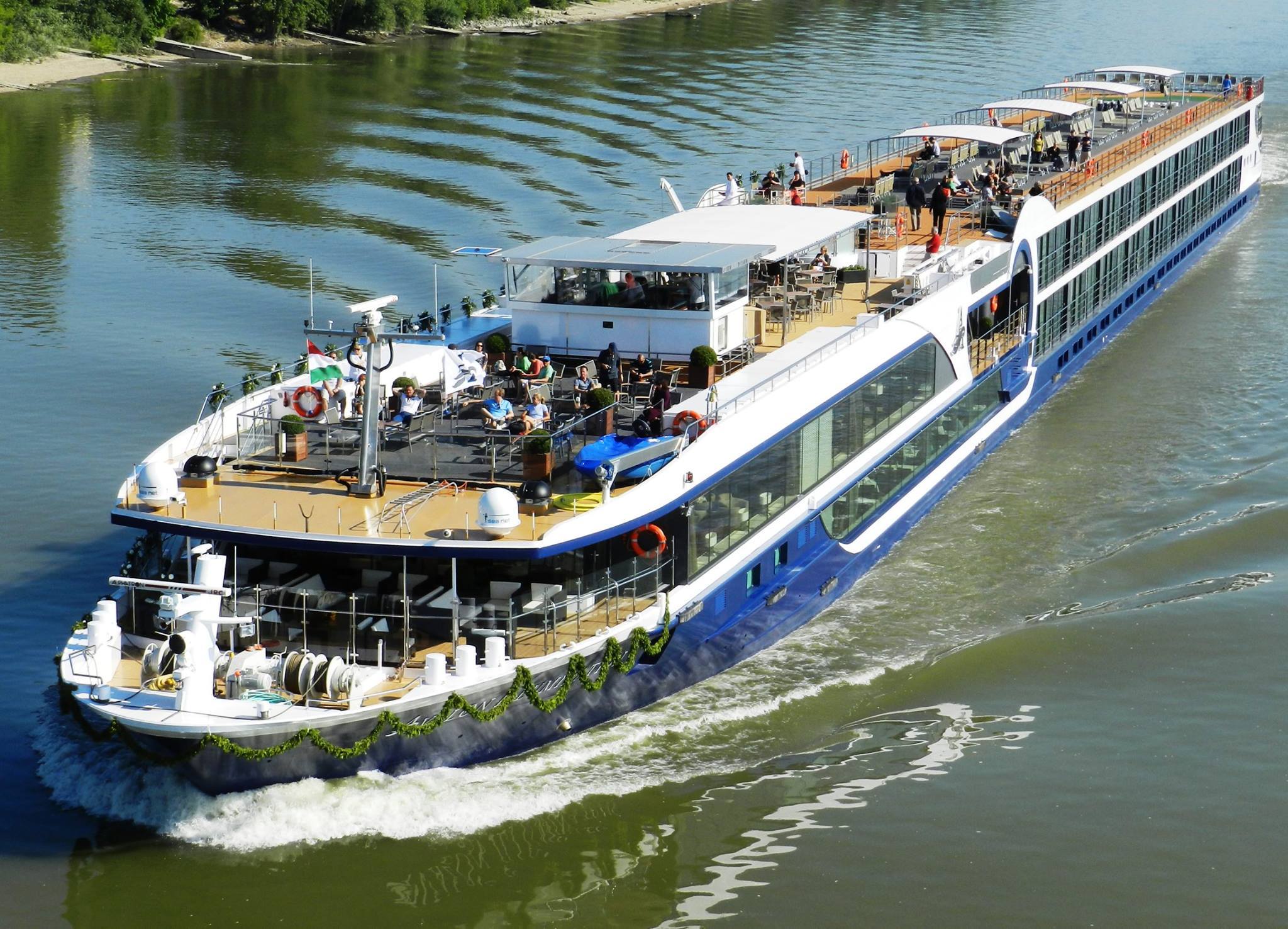 waterways cruises and events tours