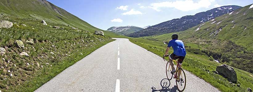 https://www.affordabletours.com/blog/the-5-best-cycling-trips-in-the-world